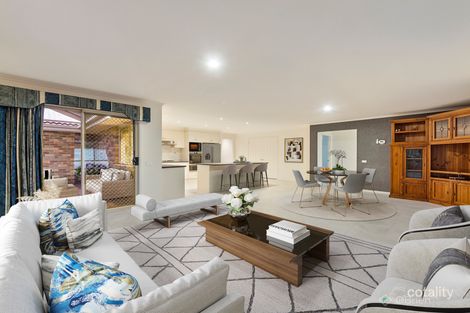 Property photo of 15 Horsham Drive Cranbourne East VIC 3977