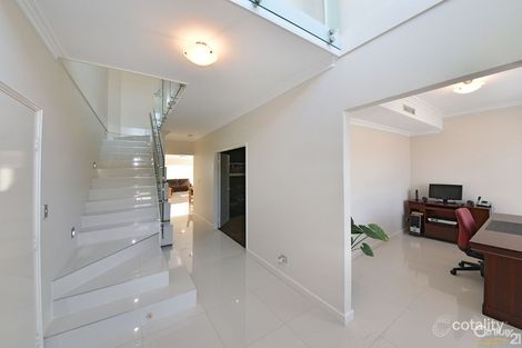 Property photo of 15 Dotterel Green Jindalee WA 6036