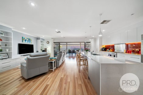 Property photo of 67 Stirling Boulevard Tatton NSW 2650