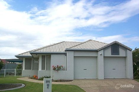 7 Capstan Ct, Banksia Beach, QLD 4507