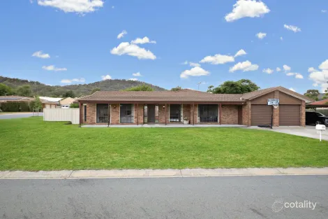 Property photo of 1 Veal Place Conder ACT 2906