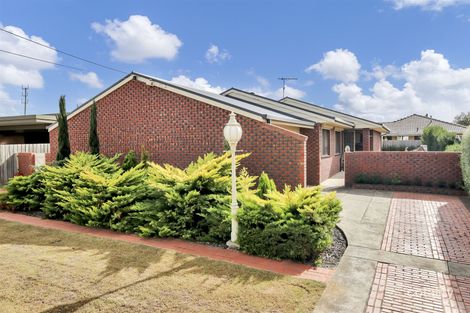 7 Moulamein Ct, Hamlyn Heights, VIC 3215
