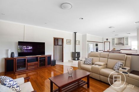 Property photo of 3 Rothwald Place Hillarys WA 6025