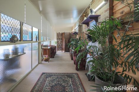 20 Bayrise Dr, Urangan, QLD 4655