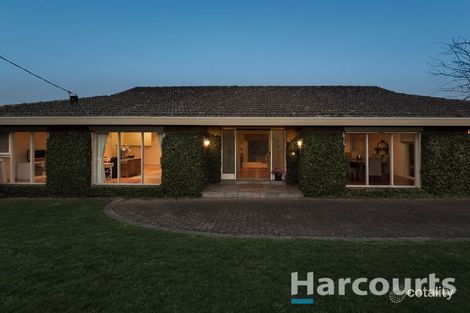 Property photo of 32-34 Surrey Road Dandenong North VIC 3175