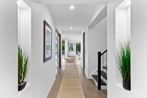 Property photo of 24 Windarra Place Castle Hill NSW 2154