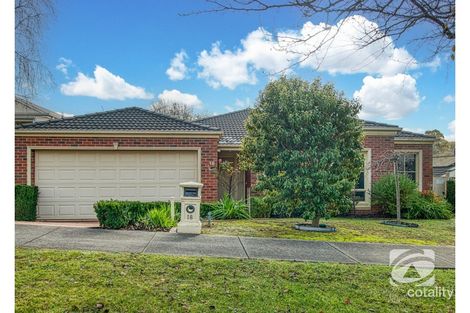 18 Shannon Way, Berwick, VIC 3806