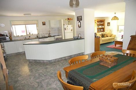 Property photo of 6 Jade Close Darling Heights QLD 4350