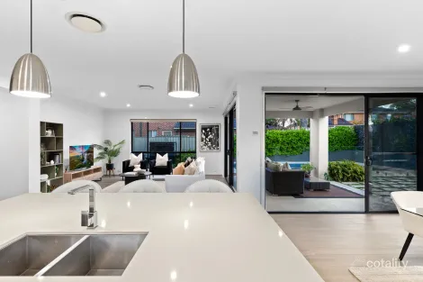 Property photo of 24 Windarra Place Castle Hill NSW 2154