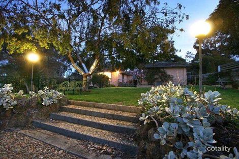 Property photo of 13 Derinya Drive Frankston South VIC 3199
