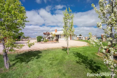 Property photo of 1937 Three Chain Road Lancefield VIC 3435