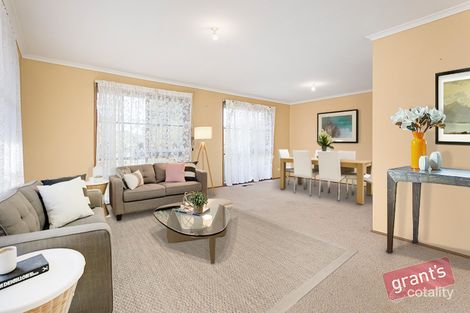 Property photo of 21 Columbia Road Narre Warren VIC 3805
