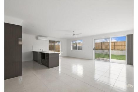 Property photo of 10 Gains Place Glenvale QLD 4350