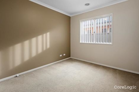 Property photo of 47 Stately Drive Cranbourne East VIC 3977