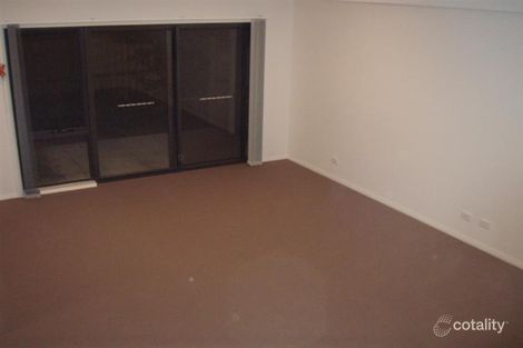 Property photo of 16 Kestrel Circuit Shortland NSW 2307