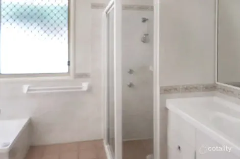 Property photo of 56 Casey Drive Hunterview NSW 2330