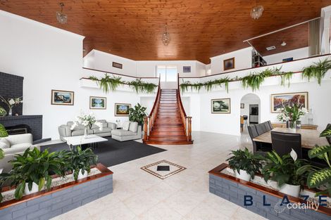 Property photo of 11 Forester Place Bossley Park NSW 2176