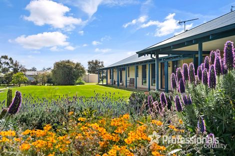 Property photo of 104 Morava Drive Ambergate WA 6280