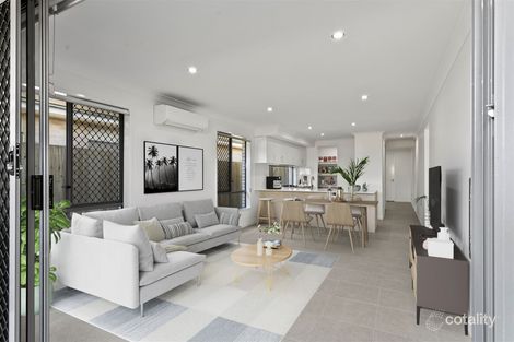 205 Pebble Creek Way, South Maclean, QLD 4280