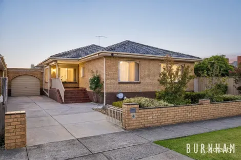 6 Lindenow St, Maidstone, VIC 3012