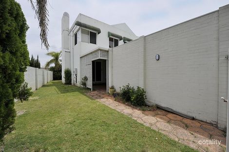 Property photo of 46 Waterside Drive Dudley Park WA 6210