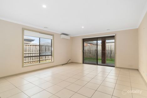 Property photo of 72 Parkhurst Drive Cranbourne East VIC 3977