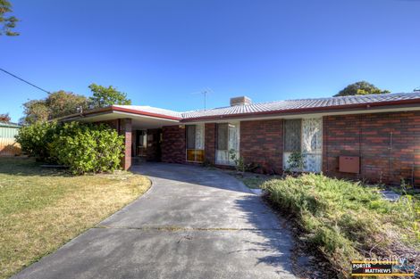 Property photo of 33 Tarata Way Forrestfield WA 6058