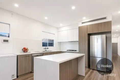 Property photo of 34B James Street Guildford West NSW 2161