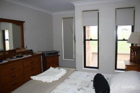 Property photo of 36 Aldgate Crescent Pacific Pines QLD 4211