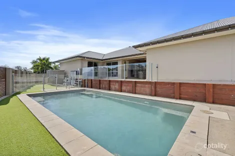 Property photo of 2 Emmaville Crescent Ormeau QLD 4208