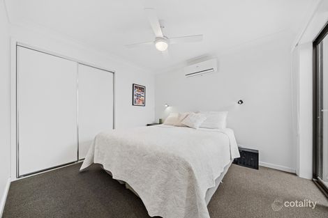 Property photo of 13 Huon Place Hillcrest QLD 4118