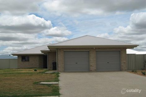 4 Glovar St, Emerald, QLD 4720
