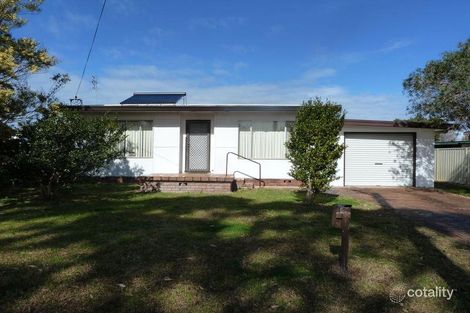 12 Ray St, Sussex Inlet, NSW 2540
