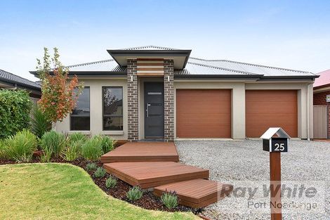 25 Sovereign Dr, Woodcroft, SA 5162