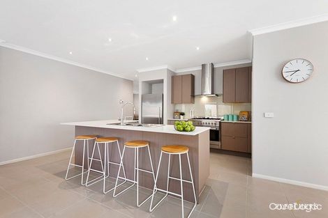 Property photo of 43 Norris Circuit Croydon VIC 3136