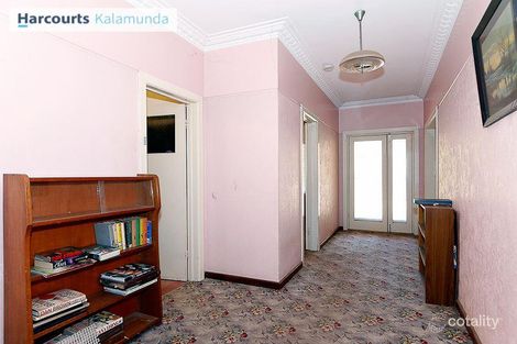 Property photo of 43 Lewis Road Wattle Grove WA 6107