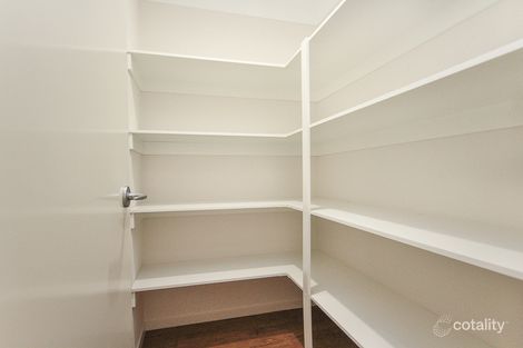 25 Stone Cres, Baringa, QLD 4551