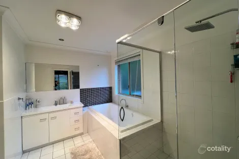 Property photo of 1/51 Macquarie Drive Mudgee NSW 2850