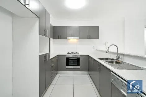 Property photo of 22/2-12 Civic Avenue Pendle Hill NSW 2145