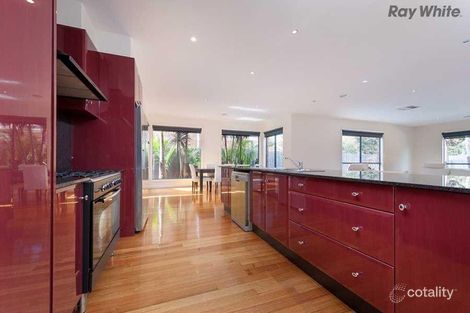 Property photo of 14 Hawthorn Grove Taylors Hill VIC 3037