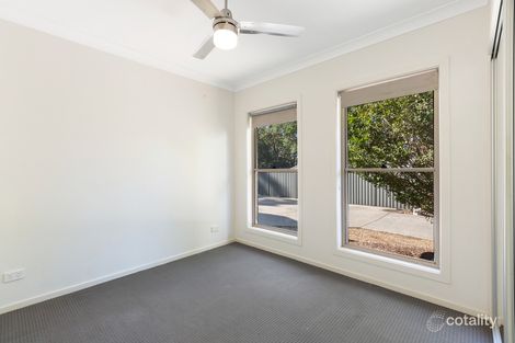 Property photo of 2/19A Beenwerrin Crescent Capalaba QLD 4157