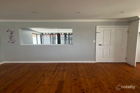 Property photo of 10 Cowper Drive Camden South NSW 2570