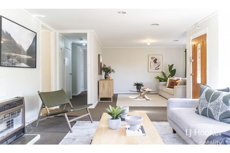 Property photo of 32 Elizabeth Crescent Macquarie ACT 2614