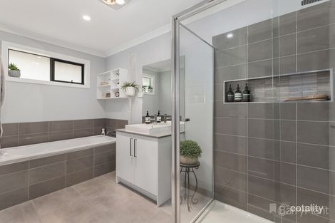 Property photo of 13 Crimmins Way Kilmore VIC 3764