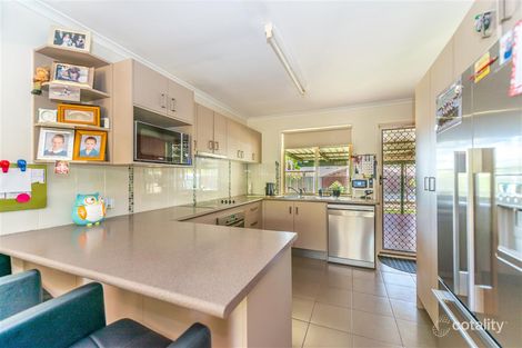 19 Artists Ave, Oxenford, QLD 4210