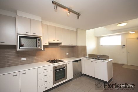 Property photo of 323/4 Stromboli Strait Wentworth Point NSW 2127