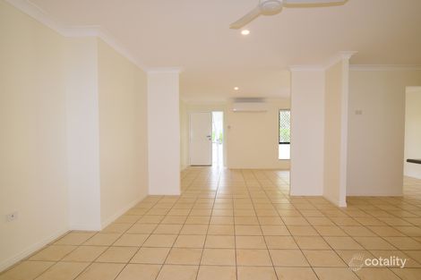 Property photo of 6 Links Court Kin Kora QLD 4680