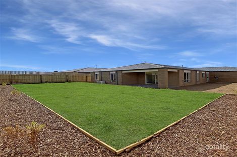 Property photo of 7 Hutchison Road Mambourin VIC 3024