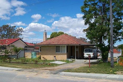 15 Oswald St, Coolbellup, WA 6163