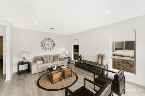 Property photo of 66 Aprasia Avenue Googong NSW 2620